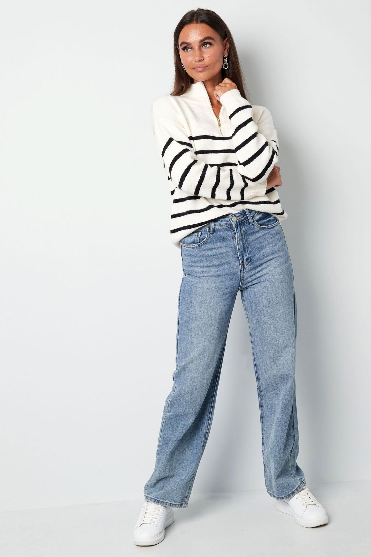 Knitted sweater stripes with zipper - beige black - SM