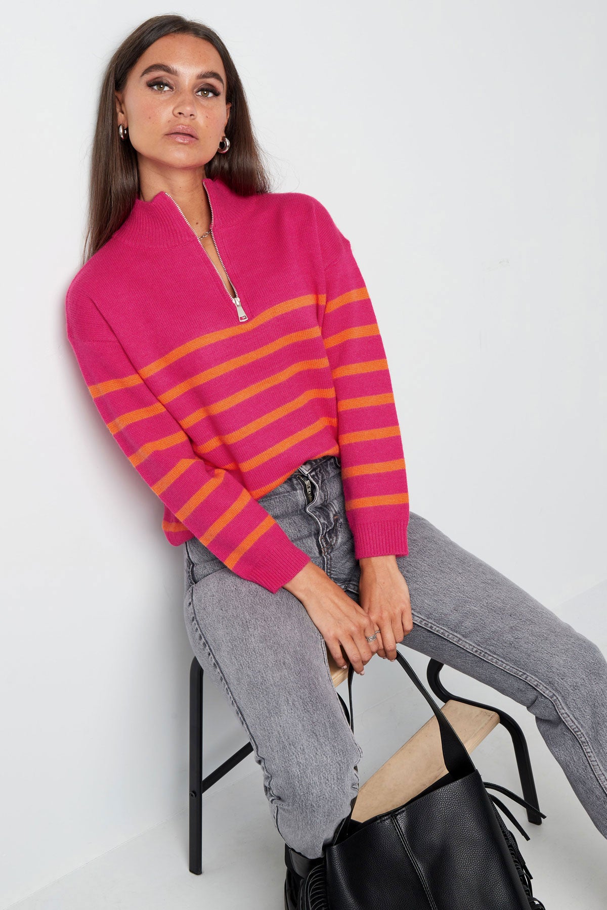 Knitted sweater stripes with zipper - beige black - SM