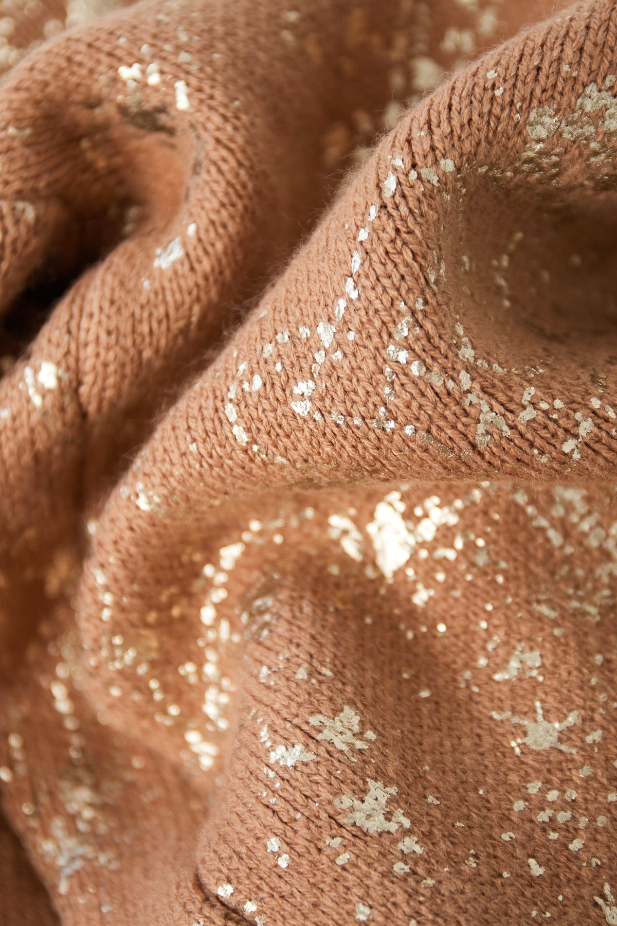 Sweater sparkle statement