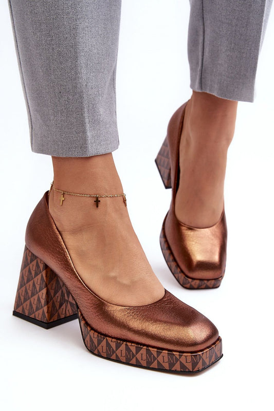 Block heel pumps Step in style